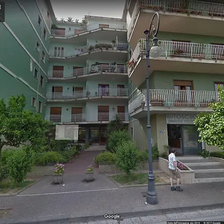 Orange - De Vivo Realty Affittacamere Sorrento
