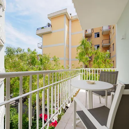 Orange - De Vivo Realty Sorrento