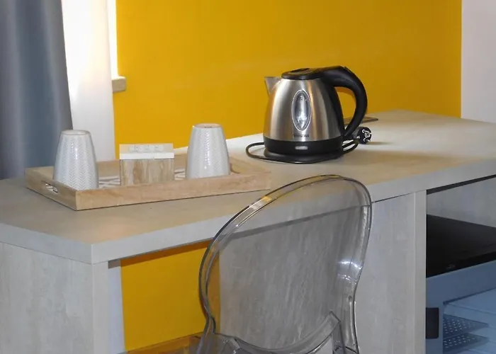 Orange - De Vivo Realty Penzion Sorrento