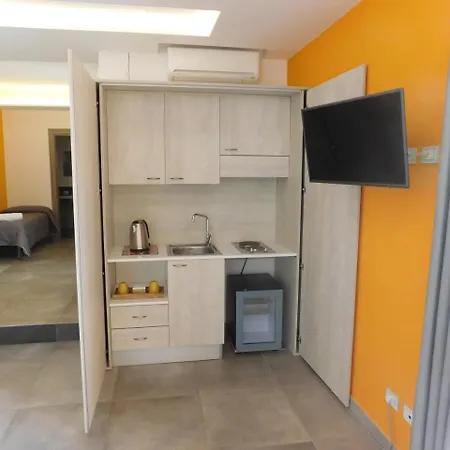 Pensión Orange - De Vivo Realty Península Sorrentina
